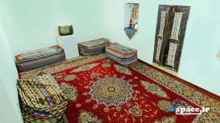 اتاق کف خواب اقامتگاه بوم گردی ترنجستان - شیراز